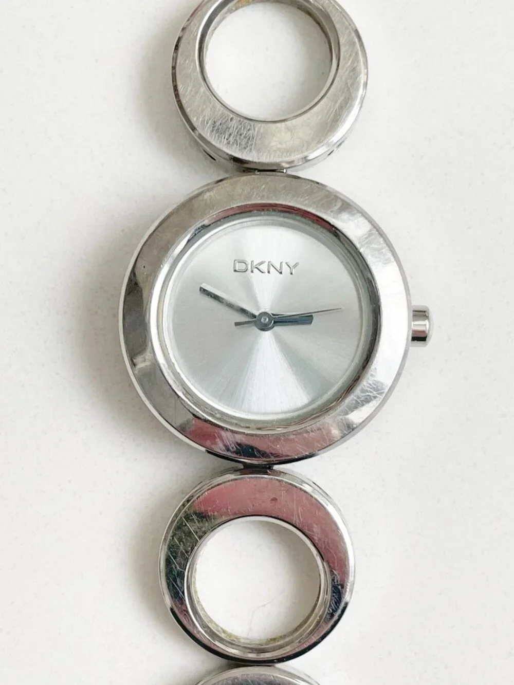 DKNY Women's Bracelet Watch Stainless Steel Circle Links NEEDS BATTERY